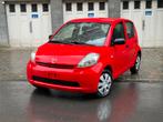 Daihatsu sirion 1.0 benzine EURO4 142.000 km/2005, Auto's, Voorwielaandrijving, Stof, Zwart, Sirion