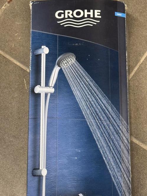 Grohe douche set : stang, flexibel en sproeier (nieuw), Doe-het-zelf en Bouw, Sanitair, Zo goed als nieuw, Douche, Ophalen of Verzenden
