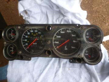 FORD Capri 2: snelheidsmeter, cpt-rpm en 4 gashendels/VDO