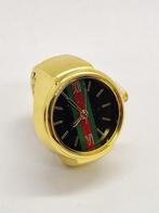 (66) Goudkleurig Retro Quartz Ringhorloge - Nieuw, Handtassen en Accessoires, Ringen, Nieuw, Dame of Heer, Goud, IJzer of Staal