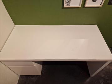 Bureau MALM ikea, Huis en Inrichting, Bureaus, Ophalen, Gebruikt, Bureau