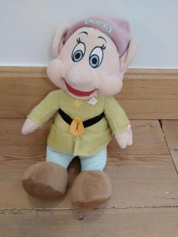 Dopey knuffel van Sneeuwwitje en de 7 dwergen beschikbaar voor biedingen