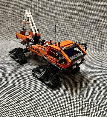 LEGO Technic Arctic Truck 42038