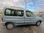 Citroen Berlingo 1.4 Benzine Bouwjaar 2007 euro 4, Auto's, 1360 cc, Blauw, Isofix, 5 deurs