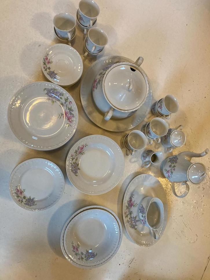 72-delig servies, Maison & Meubles, Cuisine | Vaisselle, Comme neuf, Service complet, Porcelaine, Enlèvement