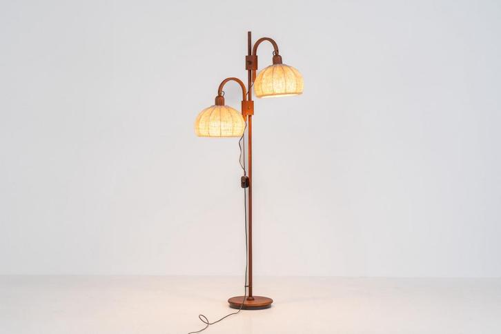 Sculpturale vintage vloerlamp van Domus, Huis en Inrichting, Lampen | Vloerlampen, Zo goed als nieuw, Ophalen