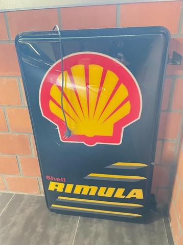 Vintage lichtbak Shell beschikbaar voor biedingen