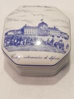 Porcelaine de limoge l école militaire, Antiek en Kunst, Antiek | Porselein, Ophalen of Verzenden