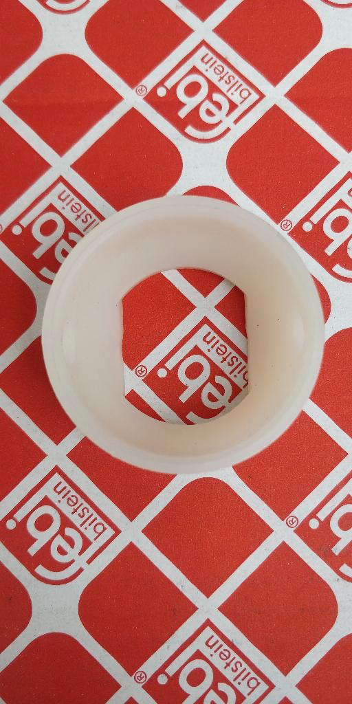 Douille de boite de vitesse pour Mercedes 508 / 608  (neuf), Autos : Pièces & Accessoires, Transmission & Accessoires, Mercedes-Benz