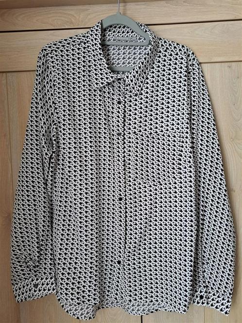 Blouse met lange mouwen zwart-wit print maat 44, Kleding | Dames, Blouses en Tunieken, Zo goed als nieuw, Maat 42/44 (L), Wit