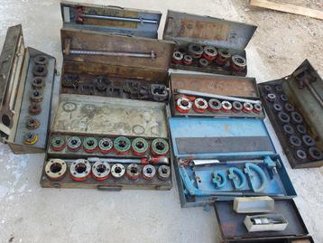 Machine de découpe à fil LOT Rothenberger-Ridgid-Vriax avec, Enlèvement, Utilisé, Tour à métaux, 1000 mm ou plus