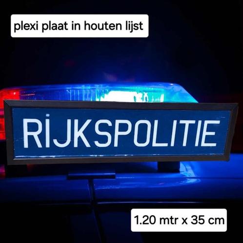 Stoere plexi plaat in houten lijst, rijkspolitie🚔, Verzamelen, Merken en Reclamevoorwerpen, Gebruikt, Reclamebord, Ophalen of Verzenden