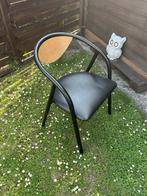 4 keukenstoelen, Ophalen