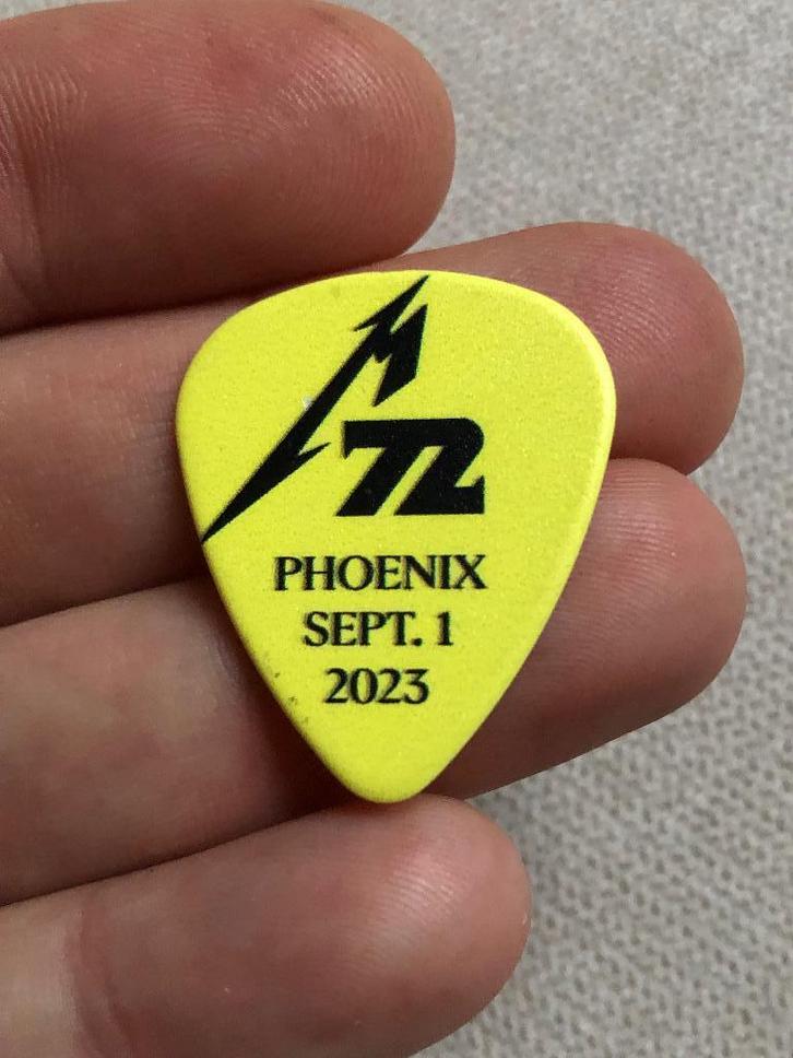 Metallica 72 seasons Phoenix Guitarpick plectrum, Cd's en Dvd's, Cd's | Hardrock en Metal, Zo goed als nieuw, Ophalen of Verzenden