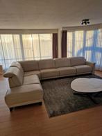 Siège en cuir moderne et confortable, Enlèvement, Comme neuf