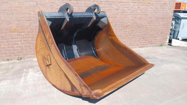 Verachtert CW45 bucket 3.2m3 seen little use, Zakelijke goederen, Machines en Bouw | Onderdelen