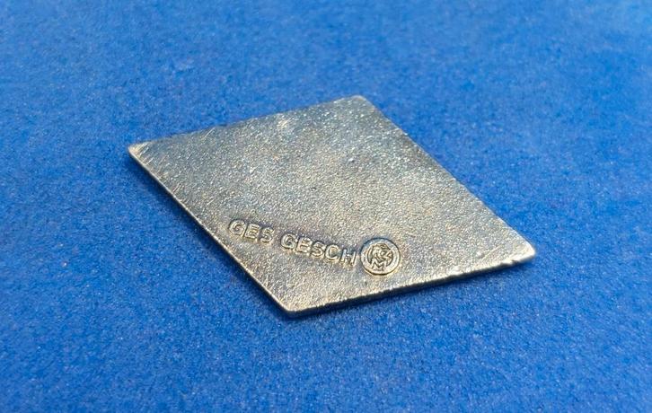 Duitse WO2 Hitlerjugend NSDStB dolk/mes Abzeichen, Verzamelen, Militaria | Tweede Wereldoorlog, Ophalen of Verzenden