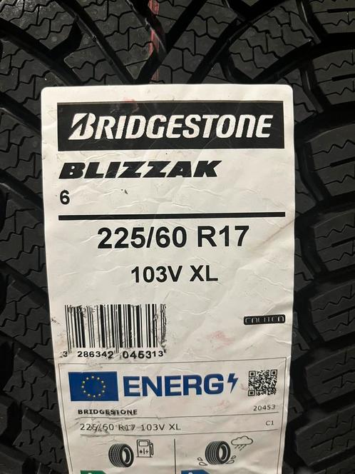 Énorme liquidation pneud neufs a prix fou, Auto-onderdelen, Banden en Velgen, Band(en), Winterbanden, 17 inch, 225 mm, Personenwagen