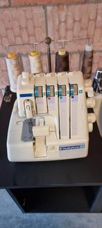 Overlock machien., Hobby en Vrije tijd, Naaimachines en Toebehoren, Ophalen
