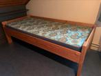 Bed met verstelbare (hoofdeinde) lattenbodem en matras, Huis en Inrichting, Slaapkamer | Bedden, 90 cm, Gebruikt, Eenpersoons