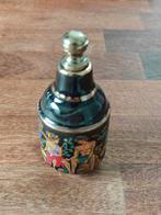 Parfumflesje - Oorsprong Griekenland - Souvenir, Verzamelen, Overige typen, Gebruikt, Ophalen of Verzenden, Gevuld