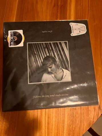 Vinyle des sessions studio de Folklore the Long Pond, Enlèvement, Neuf, dans son emballage