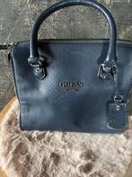 Mooie handtas blauw Guess, Handtassen en Accessoires, Tassen | Damestassen, Ophalen, Zo goed als nieuw, Blauw, Handtas