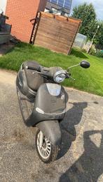 Scooter b klasse, Fietsen en Brommers, Brommeronderdelen | Scooters, Ophalen, Gebruikt