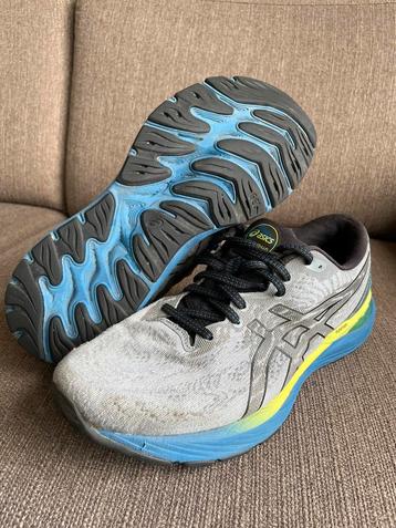 Asics Gel Cumulus 23 - 43,5, Sport en Fitness, Loopsport en Atletiek, Hardloopschoenen, Ophalen of Verzenden, Zo goed als nieuw