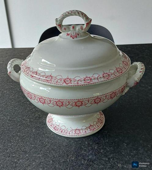 Schaal Boch Frères "Ramona", Antiek en Kunst, Antiek | Servies los, Ophalen of Verzenden