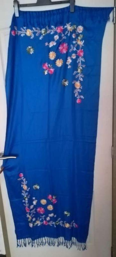 Nieuwe grote sjaals voor dames, Kleding | Dames, Mutsen, Sjaals en Handschoenen, Nieuw, Sjaal, Ophalen of Verzenden