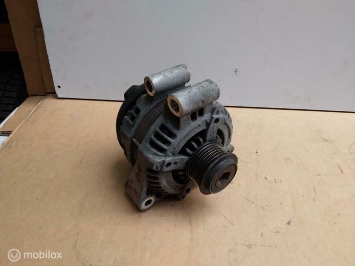 Dynamo Land Rover Range Rover Sport 3.0 Alternator Discovery, Auto-onderdelen, Elektronica en Kabels, Land Rover, Gebruikt, Ophalen of Verzenden