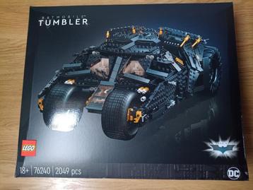 76240 : Gobelet Batmobile Lego DC Batman disponible aux enchères