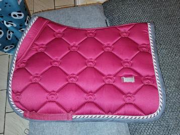 Allerlei paardenspullen beschikbaar voor biedingen