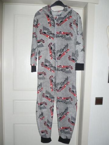 winter onesie , maat 164 beschikbaar voor biedingen