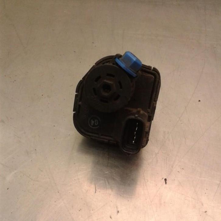 PHARE MOTEUR Mazda Demio (DW) (|0307852380|), Autos : Pièces & Accessoires, Autres pièces automobiles, Mazda, Utilisé