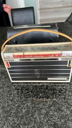 Radio vintage Grundig taschen boy, Comme neuf, Enlèvement ou Envoi