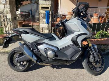 Nardo Grey Honda X-ADV 750 beschikbaar voor biedingen