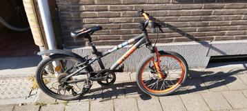 Btwin Wyldee 20 inch (6 - 9 jaar) beschikbaar voor biedingen
