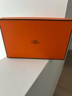 2 dozen Hermès, Diversen, Ophalen of Verzenden, Nieuw, Cadeaudoos