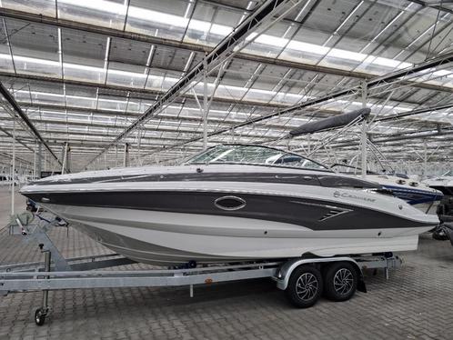 Crownline E235 jaar 2002 Mercruiser 6.2 L 300 PK Duoprop, Watersport en Boten, Speedboten, Zo goed als nieuw, 6 meter of meer