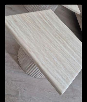 Salontafel beschikbaar voor biedingen