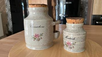 Mosterd - en augurkenpot beschikbaar voor biedingen