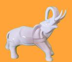 Olifant beeld in porselein., Verzamelen, Ophalen of Verzenden, Zo goed als nieuw, Dier