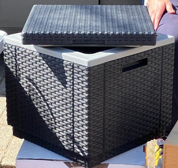 Allibert ice cube, multifunctioneel, Tuin en Terras, Tuinmeubel-accessoires, Zo goed als nieuw, Ophalen