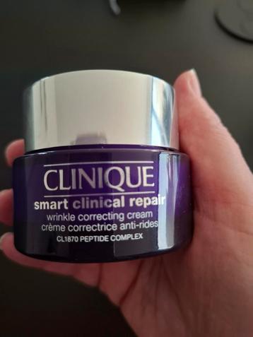 Clinique wrinkle correction cream beschikbaar voor biedingen