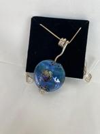 Sterling zilveren ketting met prachtige ambachtelijke glaspa, Handtassen en Accessoires, Kettingen, Met hanger, Blauw, Ophalen of Verzenden