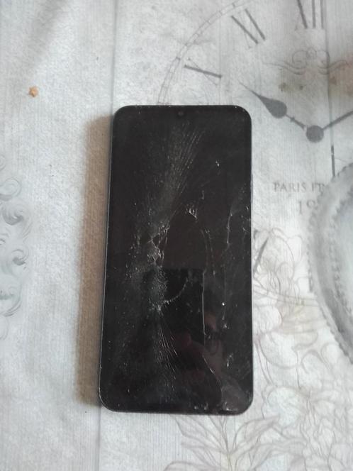 Téléphone pour pièce bien lire description, Telecommunicatie, Mobiele telefoons | Hoesjes en Screenprotectors | Samsung, Niet werkend