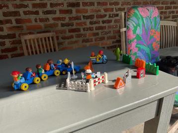 Duplo setje beschikbaar voor biedingen