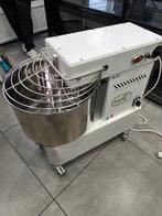 Pétrin 20kg 10 vitesses, Ophalen, Gebruikt